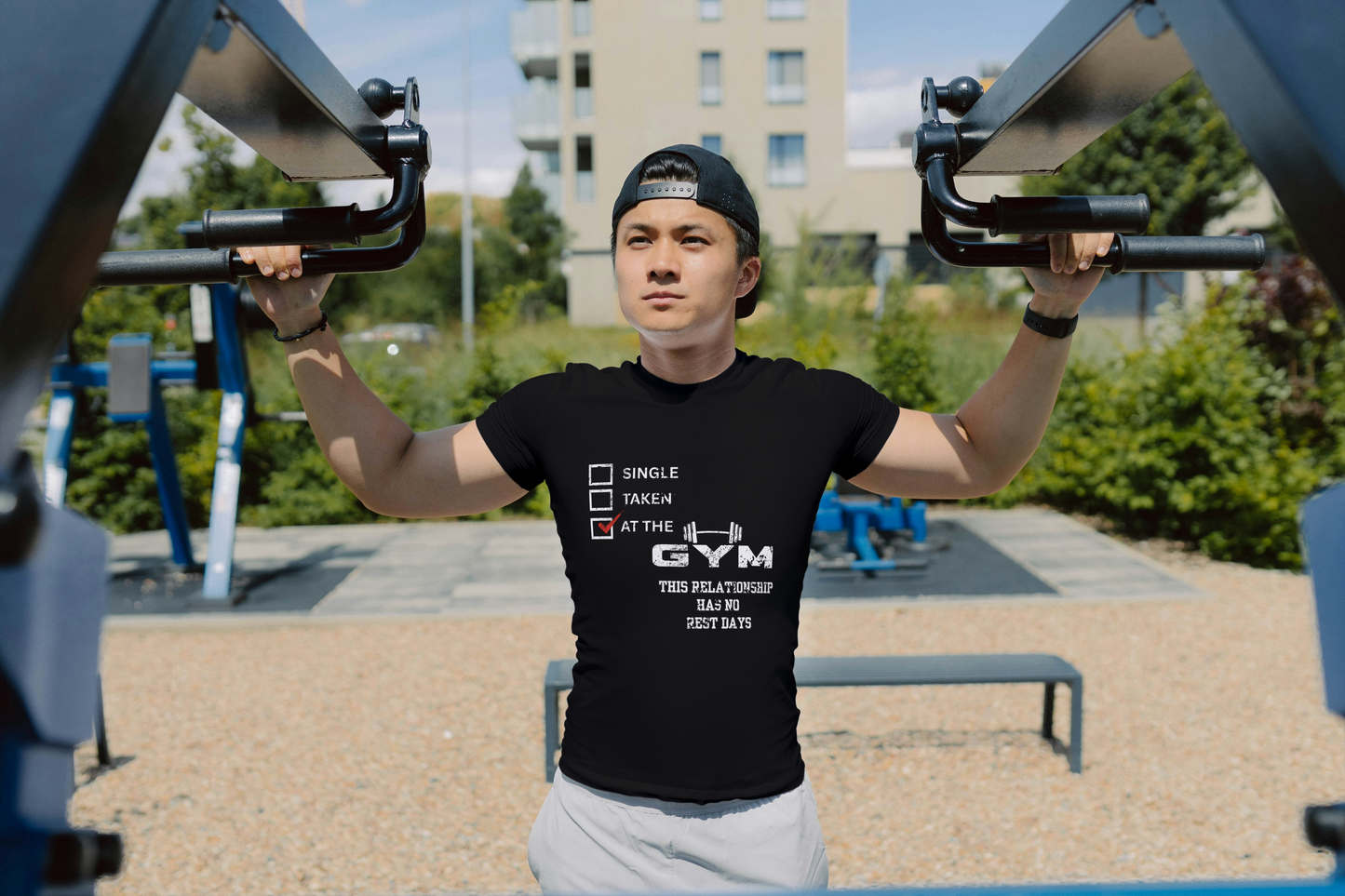At the Gym – No Rest Days Men T-shirt